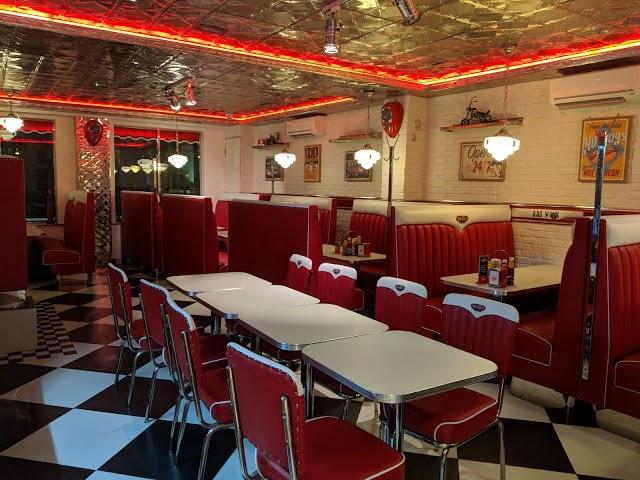 Big Moe's Diner
